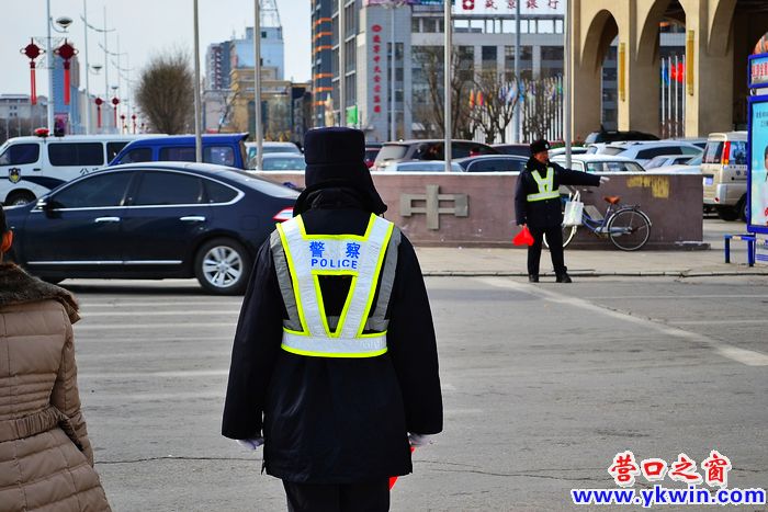 凑够一撮人就可以走 在营口可没有