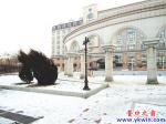 “不對(duì)稱”的照明燈