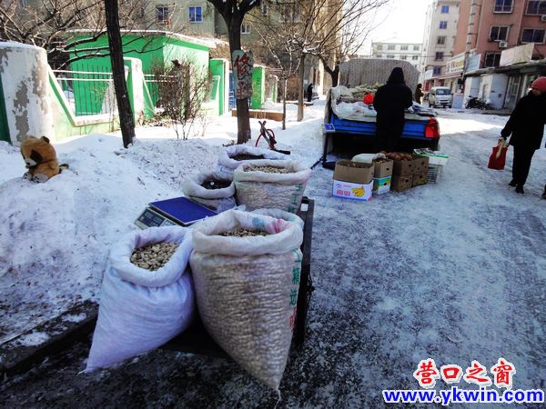 冬季特色美食送进小区