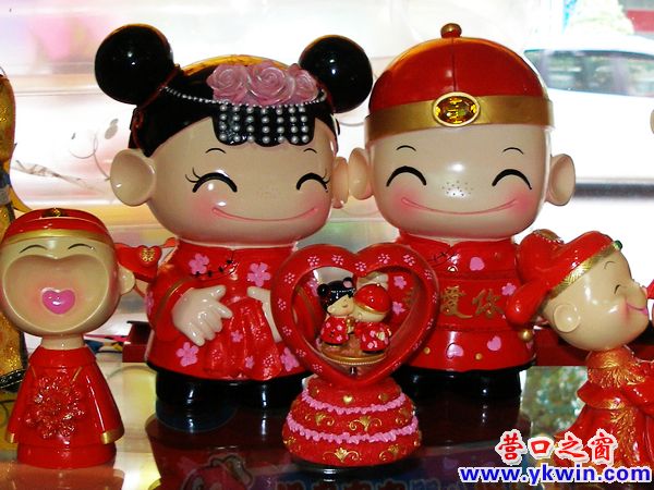 營(yíng)口禮品店生意俏