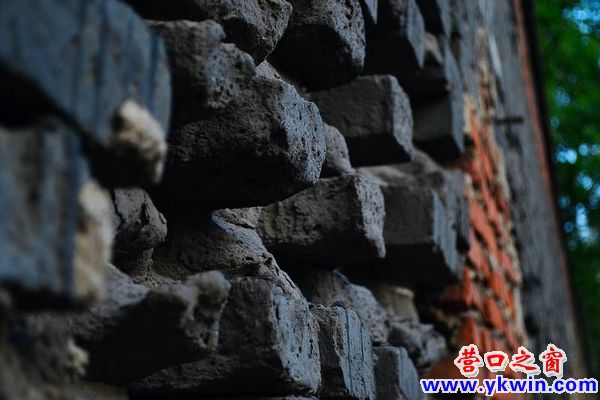 棚户区险墙还需注意