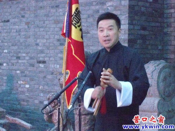 营口市演员于金宝荣获全国快板书大赛二等奖