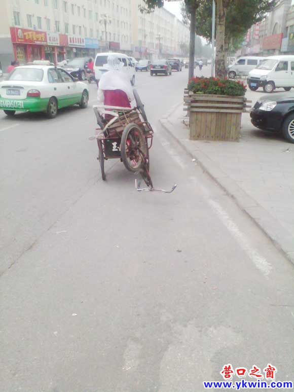 车中车 这样真的很危险