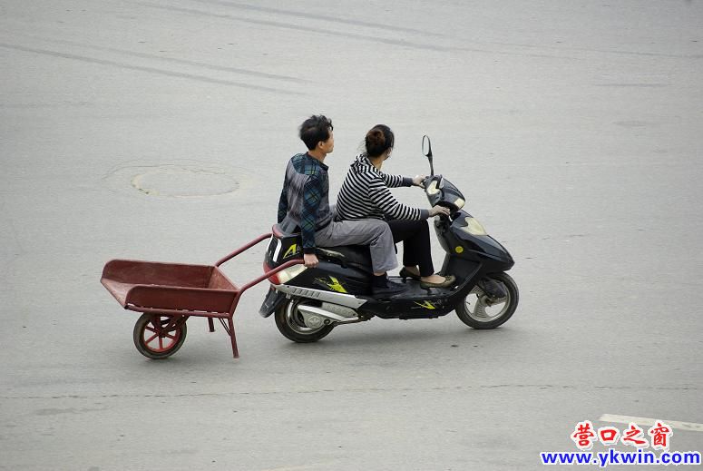 乱秀杂技，伤不起！