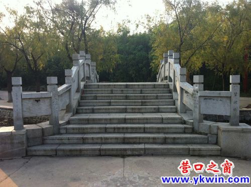 文明丢于笔下
