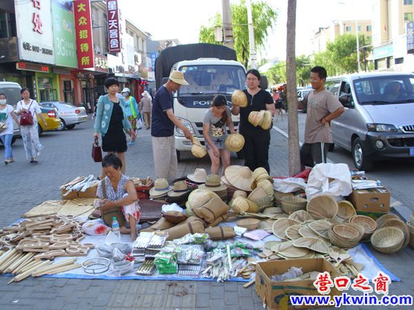 竹编制品受到营口市民欢迎
