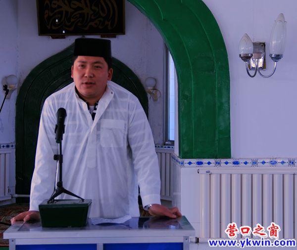 营口清真西寺  欢度“圣纪节”