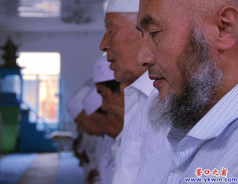 营口穆斯林斋月首个主麻日