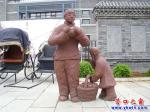 泥塑，再現(xiàn)營(yíng)口遼河老街古人風(fēng)采