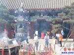 營(yíng)口楞嚴(yán)禪寺：信眾歡度“浴佛節(jié)”
