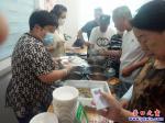 營(yíng)口：這里的老人享受免費(fèi)午餐