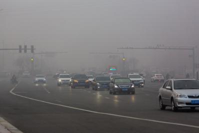 雾中的城市（营口纪实）