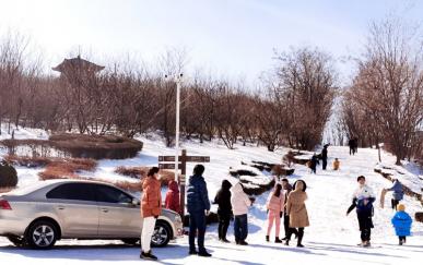 营口视界 · 银装素裹青龙山（图诗视频）/林宝富