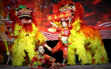 营口：童心筑梦 金马迎春