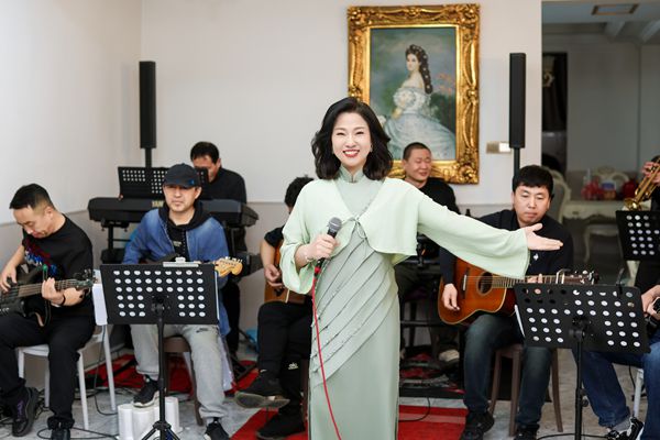 营口乐坛双星闪耀  两百万播放强势刷屏惊艳全网