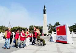 营口抗美援朝老战士祭扫烈士陵园